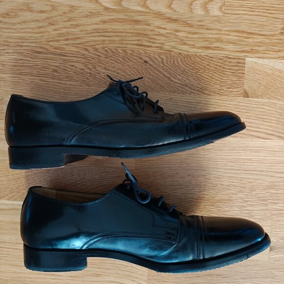 Johnston & Murphy Men's Dress Shoe 10.5M - Picture 3 of 7